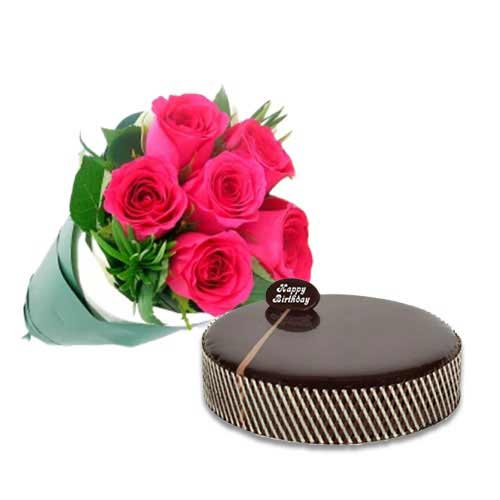 Chocolate Mud Cake with Pink Roses